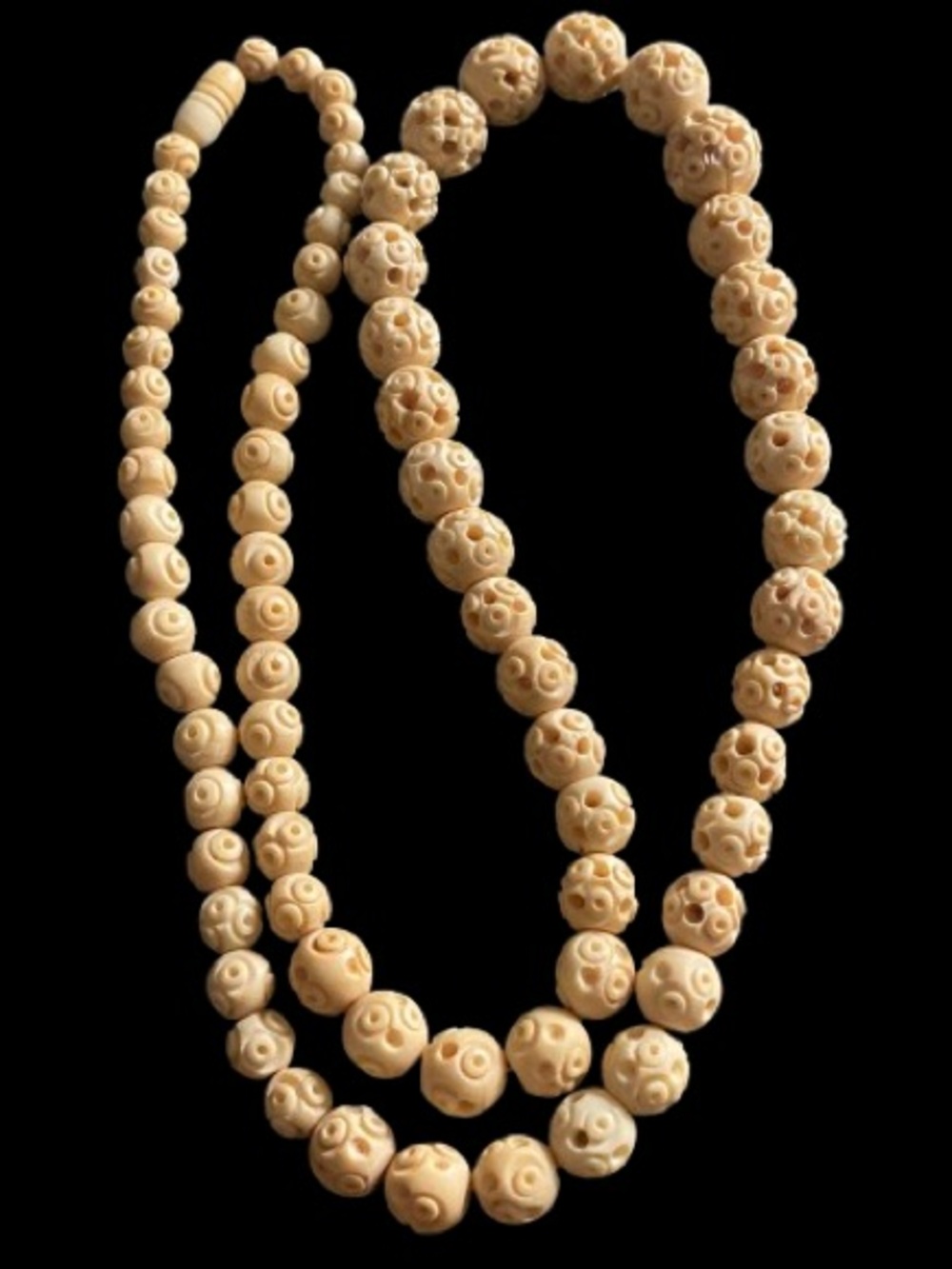Antique Art Deco Hand Carved Bovine Bone Chinese Graduated Bead Necklace 25”